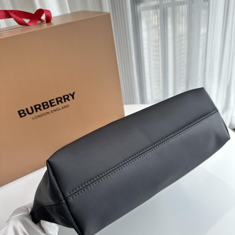 Bv*b*rry shopping bags